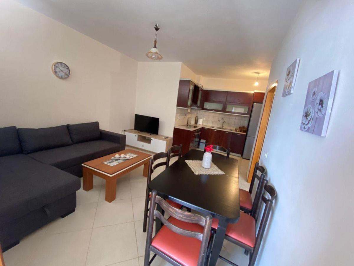 Titi'S Apartment Saranda Dış mekan fotoğraf